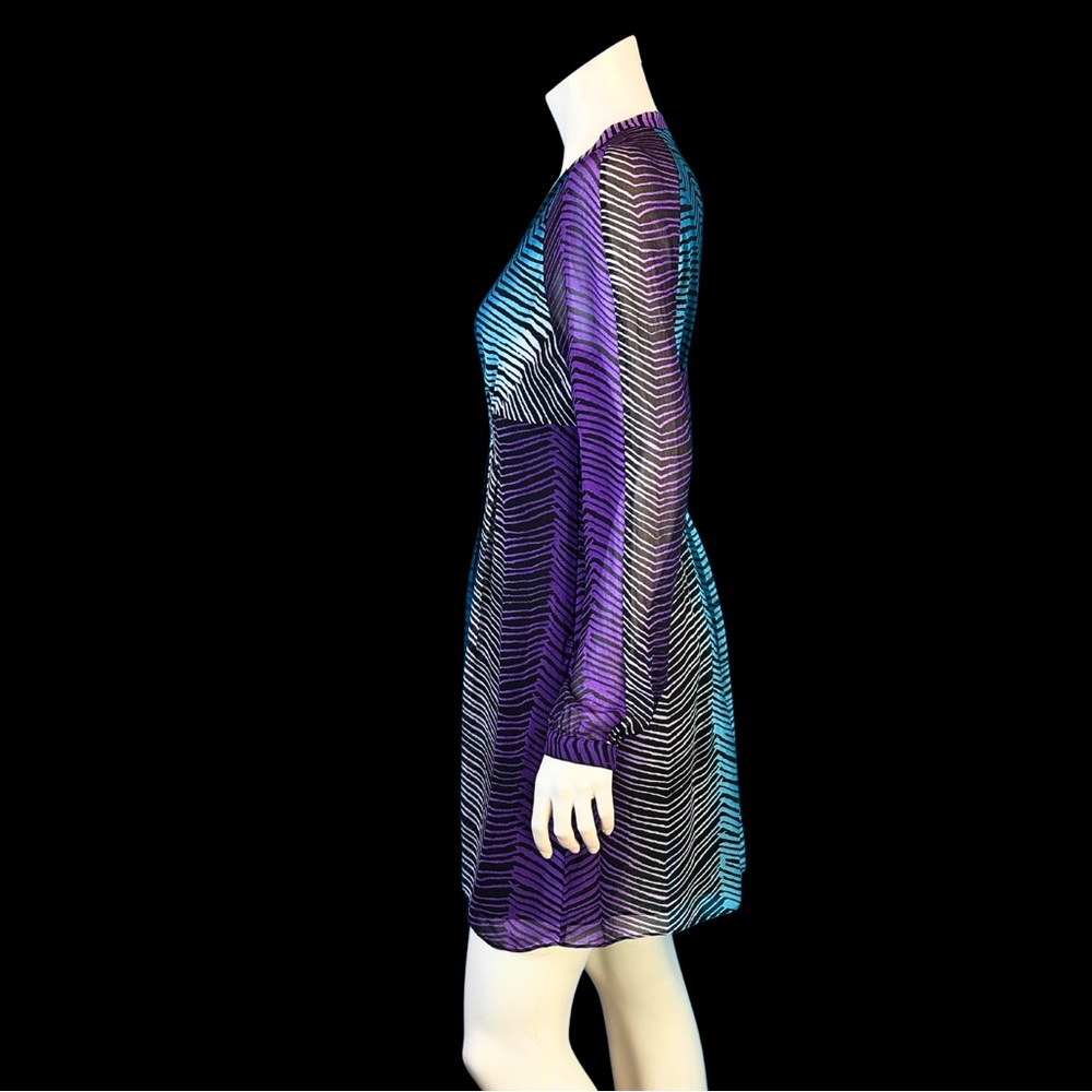 ARMANI Exchange ANIMAL PRINT Deep V SILK Ombré Mini Dress - Picture 5 of 9